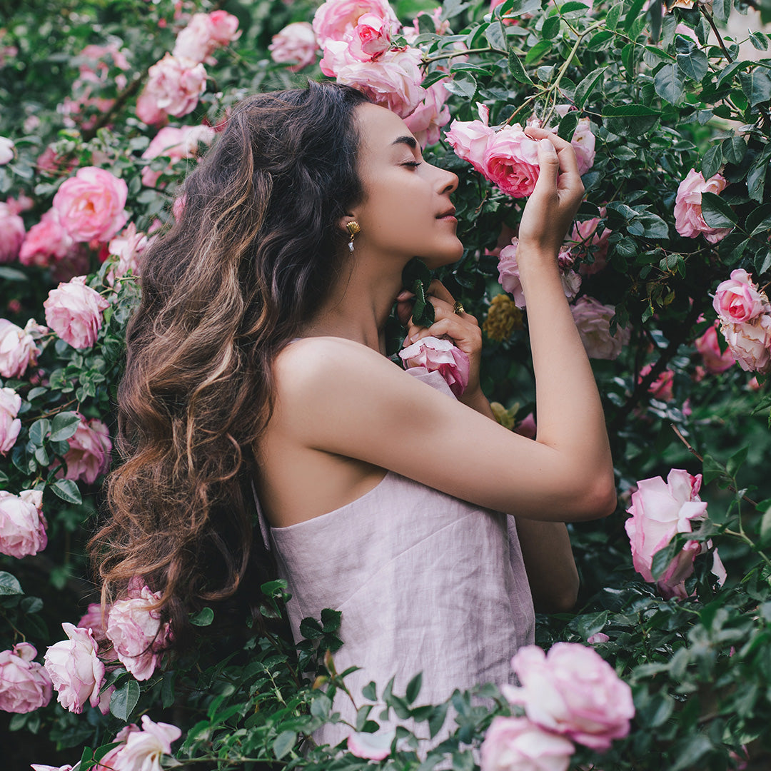 The scent of flowers.
